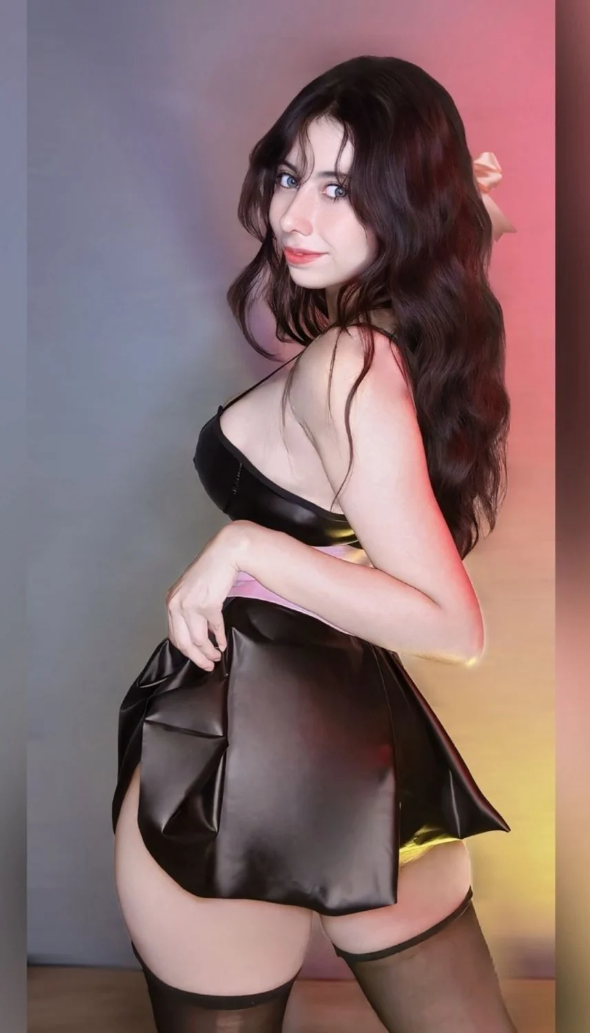 LILY CERON image 18