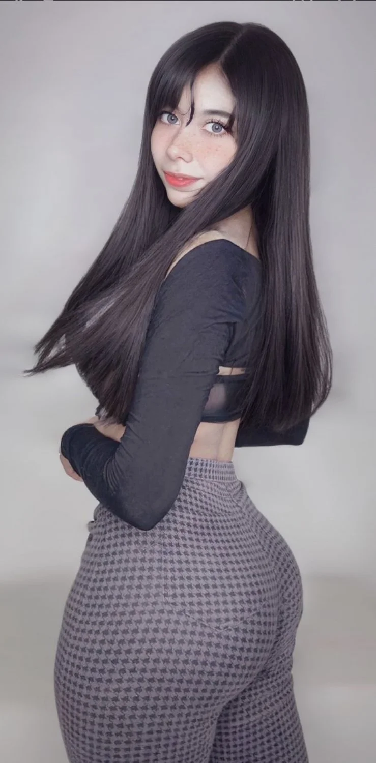 LILY CERON image 31