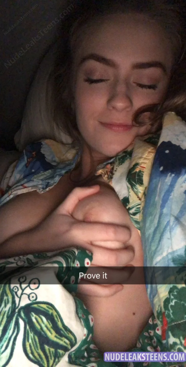 Alli J. image 13