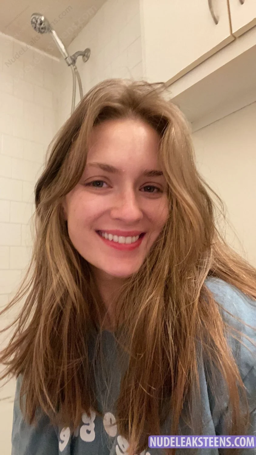 Alli J. image 22
