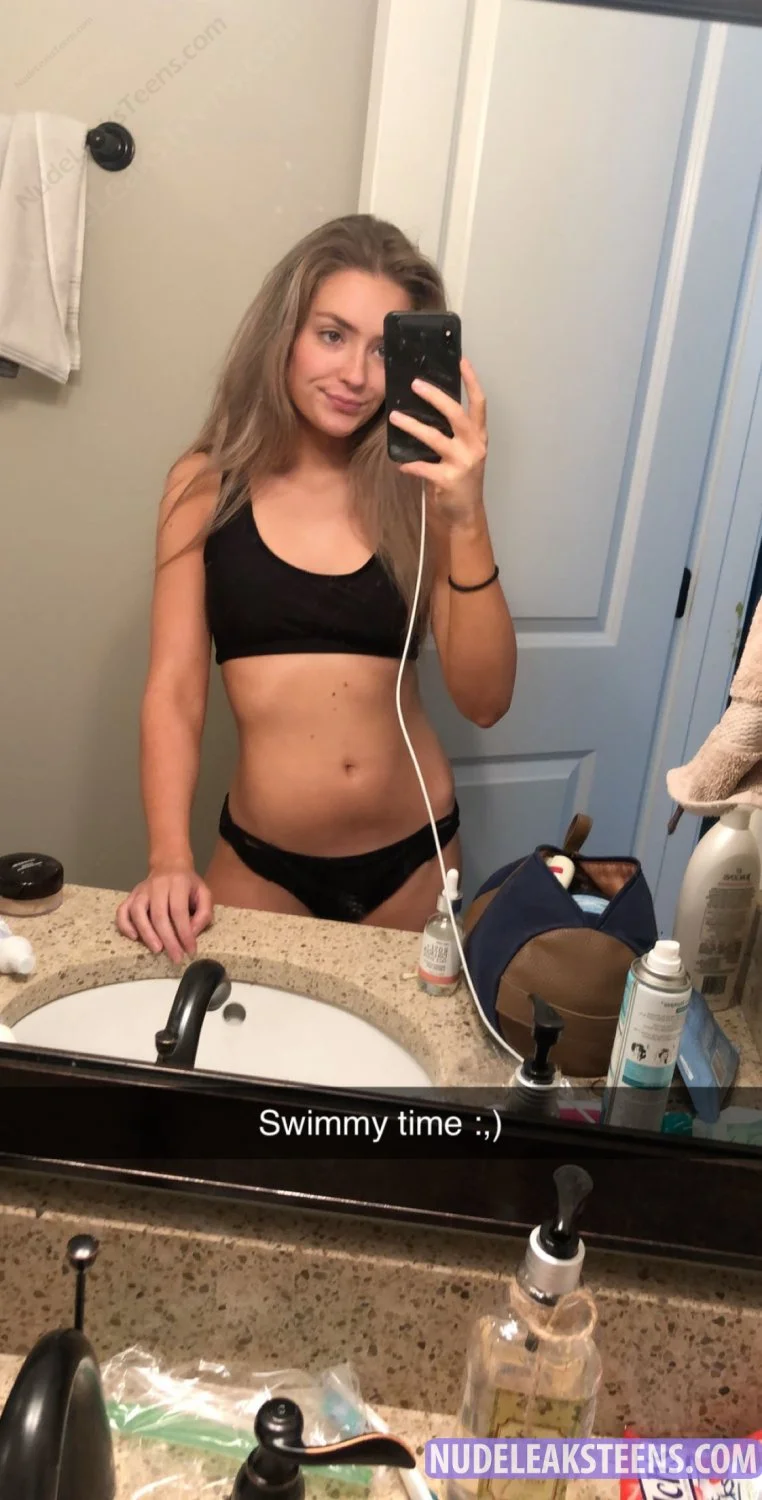 Alli J. image 24