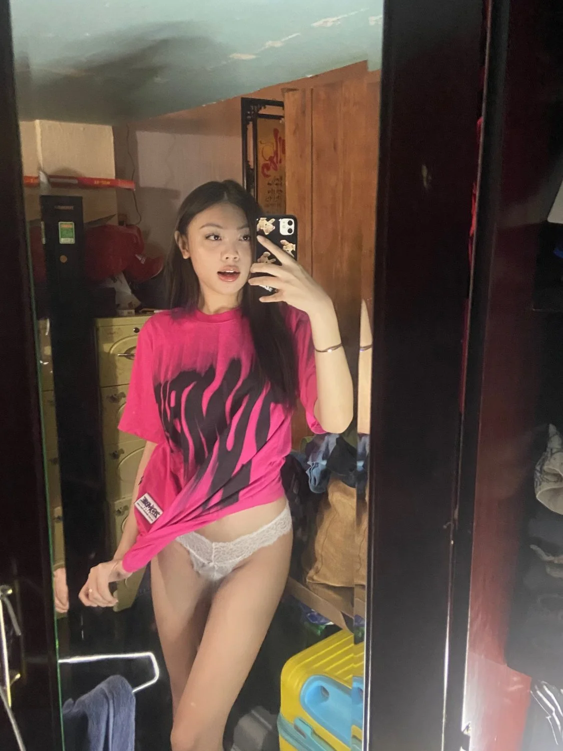 Ladyboy gia han image 16