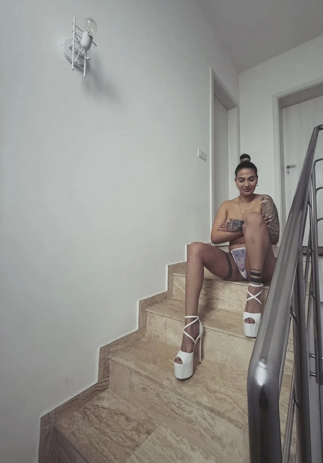 Romanian slut girl like to getting cum inside image 10