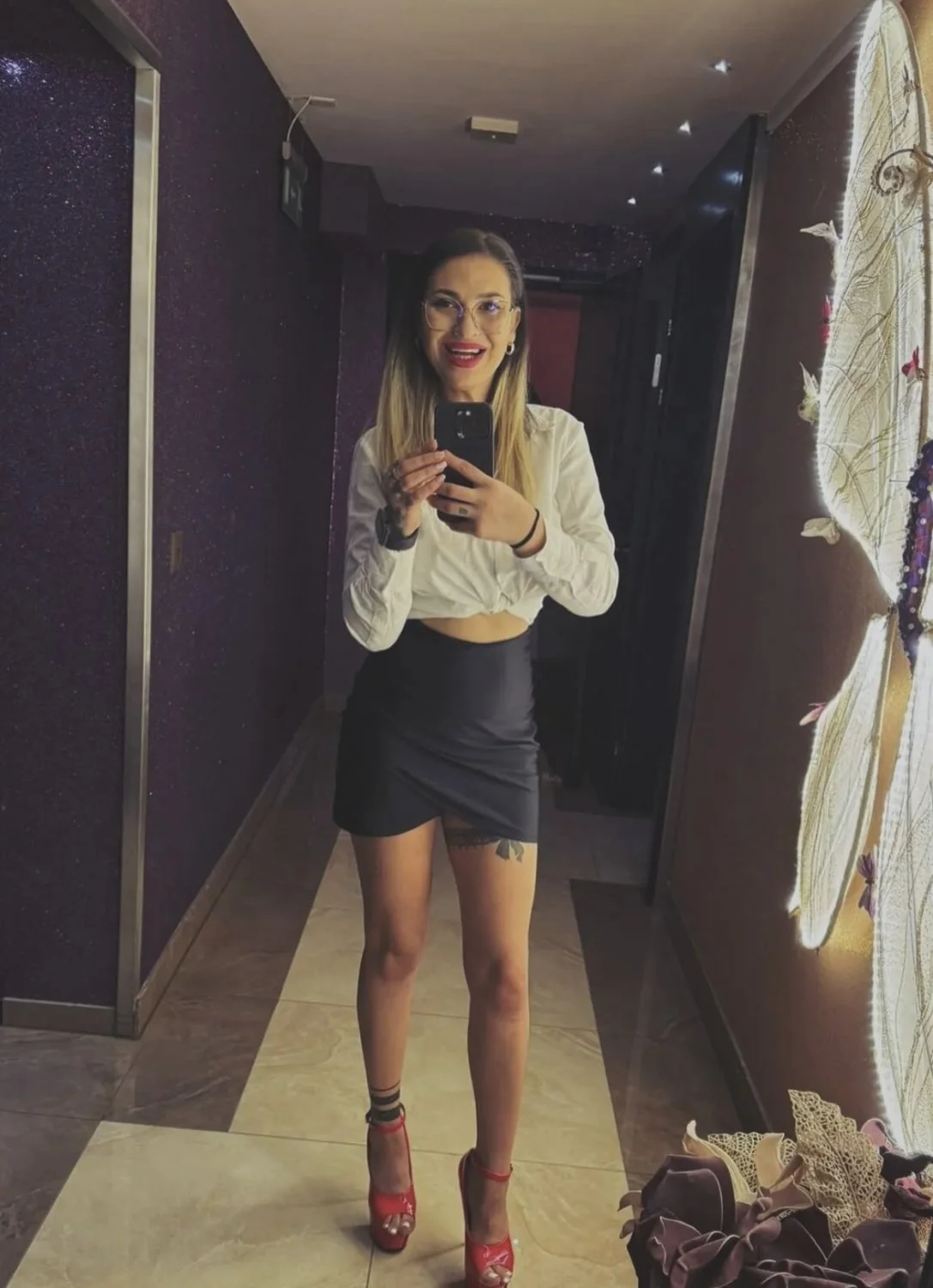 Romanian slut girl like to getting cum inside image 11