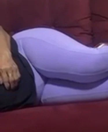Casada deitada 🍌 image 2