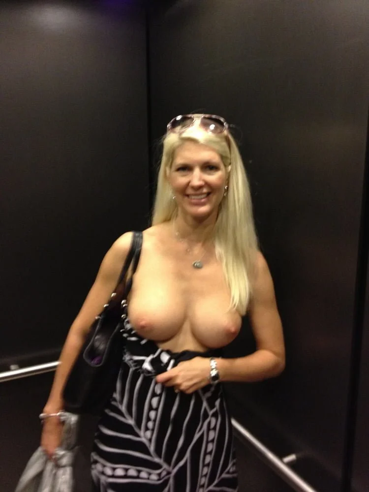 Fit Milf Who Loves Flashing image 26