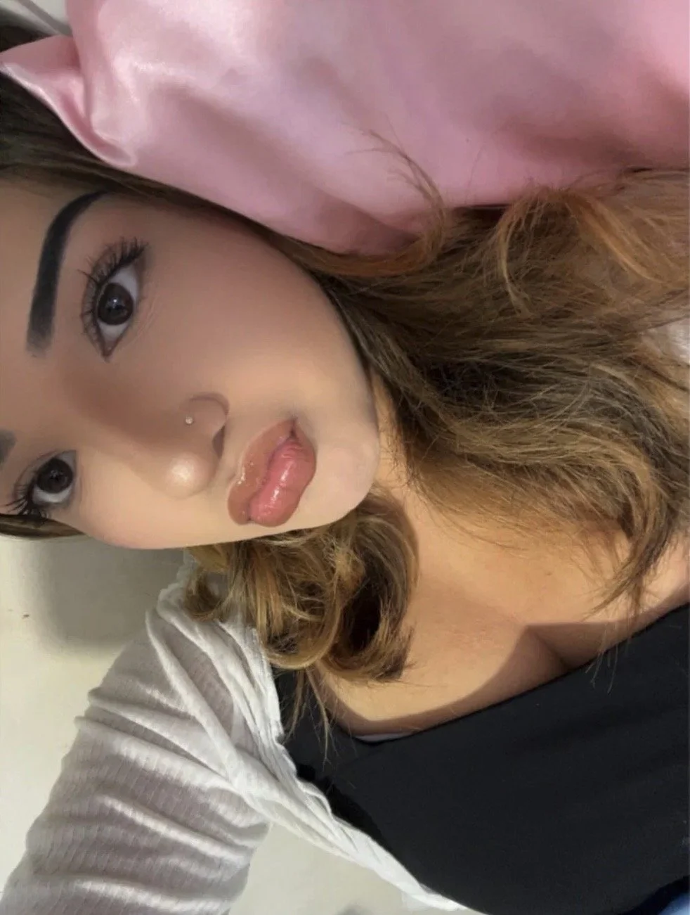 Latina are so hot and has the best sexy body main image