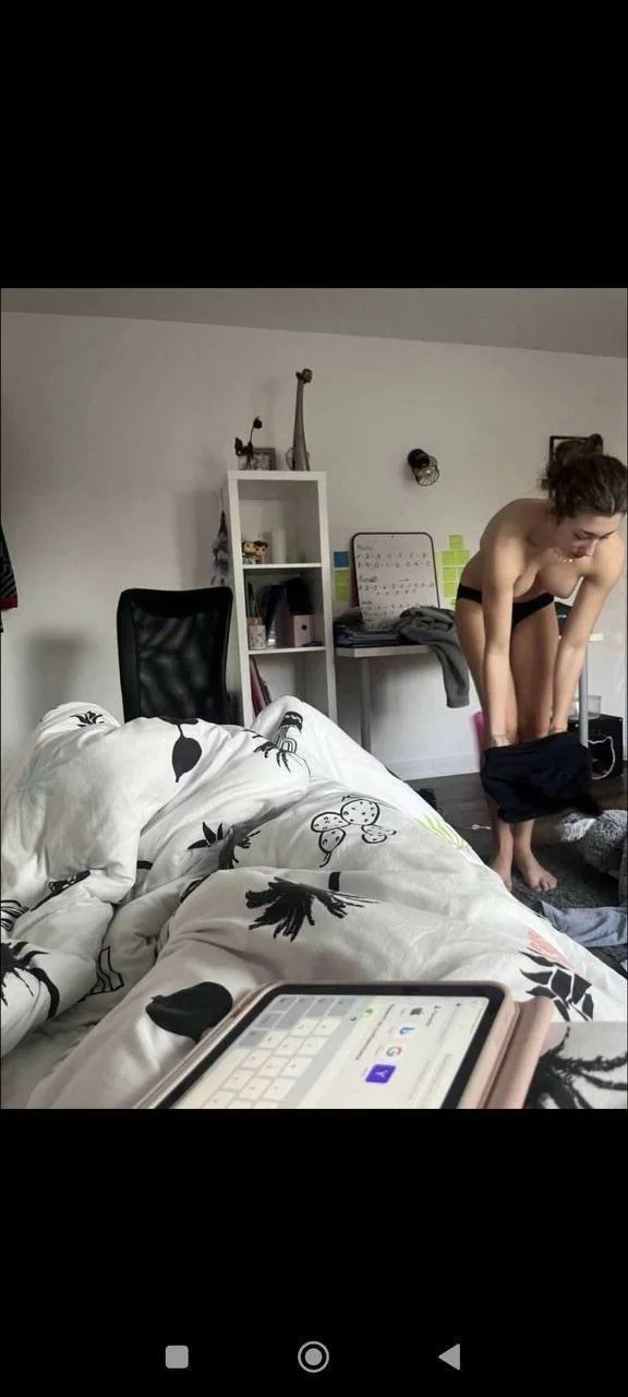 French Slut With Great Ass And Shaved Pussy image 10