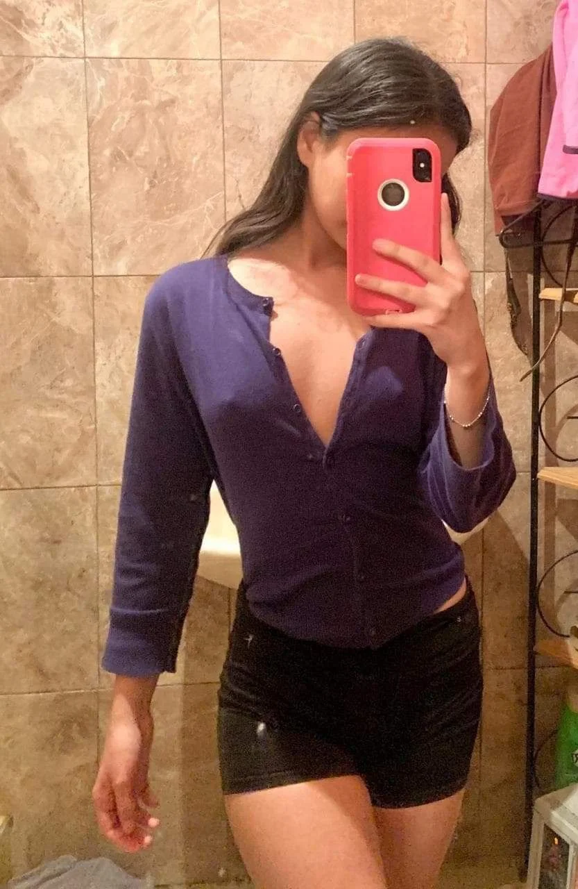 Idaly perra estúpida me pasó sus nudes masturbandose y ahora va a ser filtrada image 9