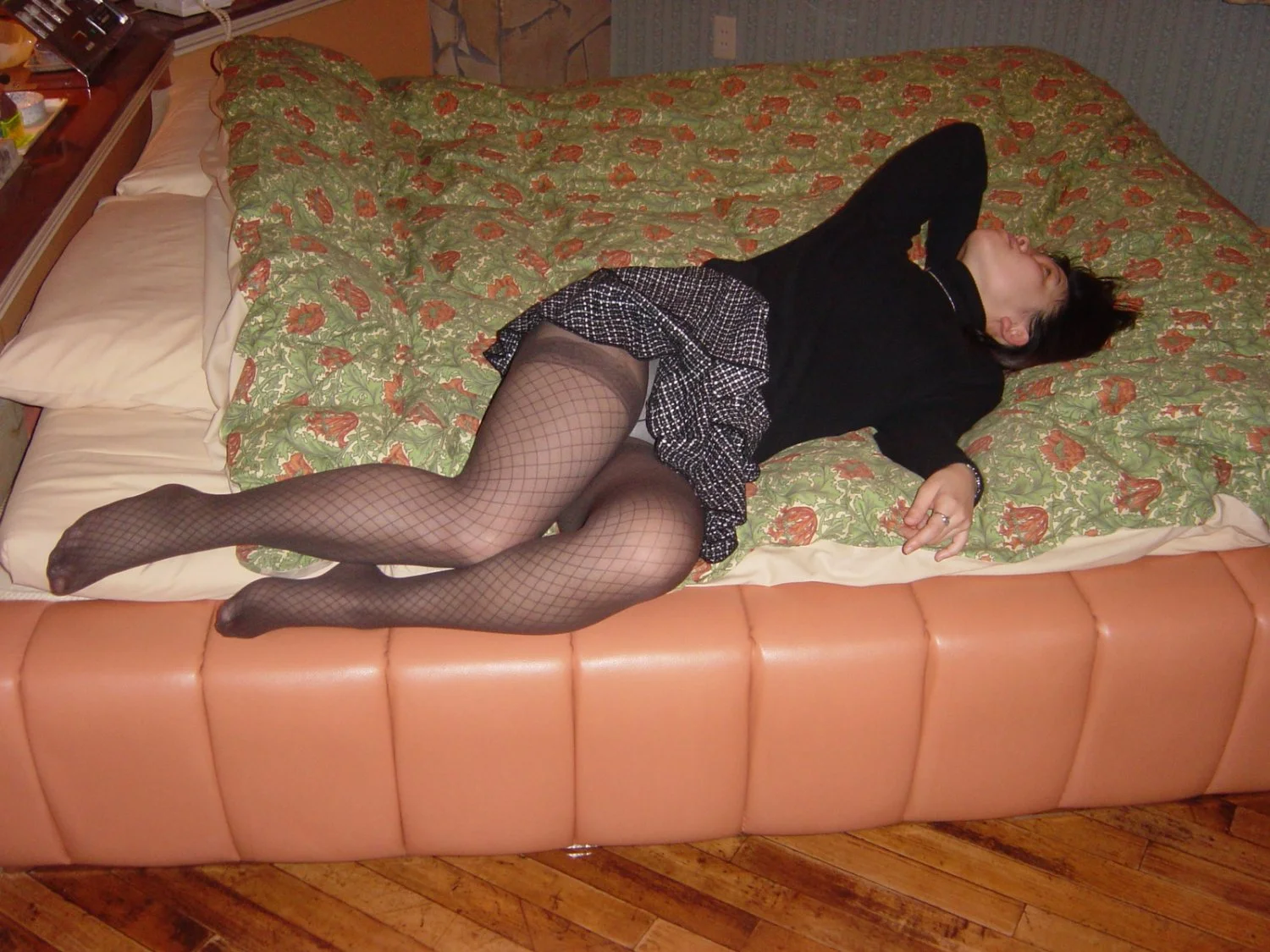 Japanese SM Queen wife image 25