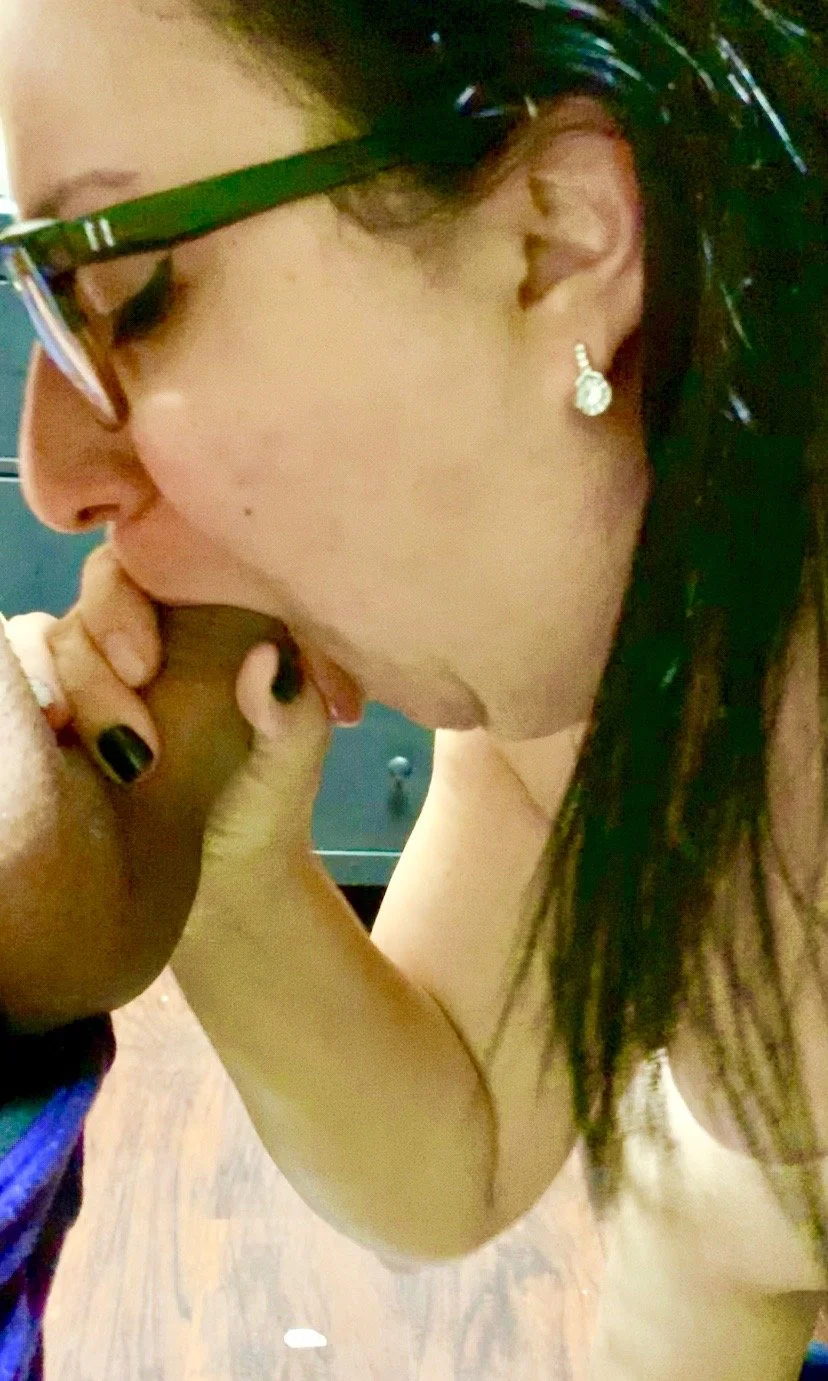 Slut BBW Ivette loves the camera image 16