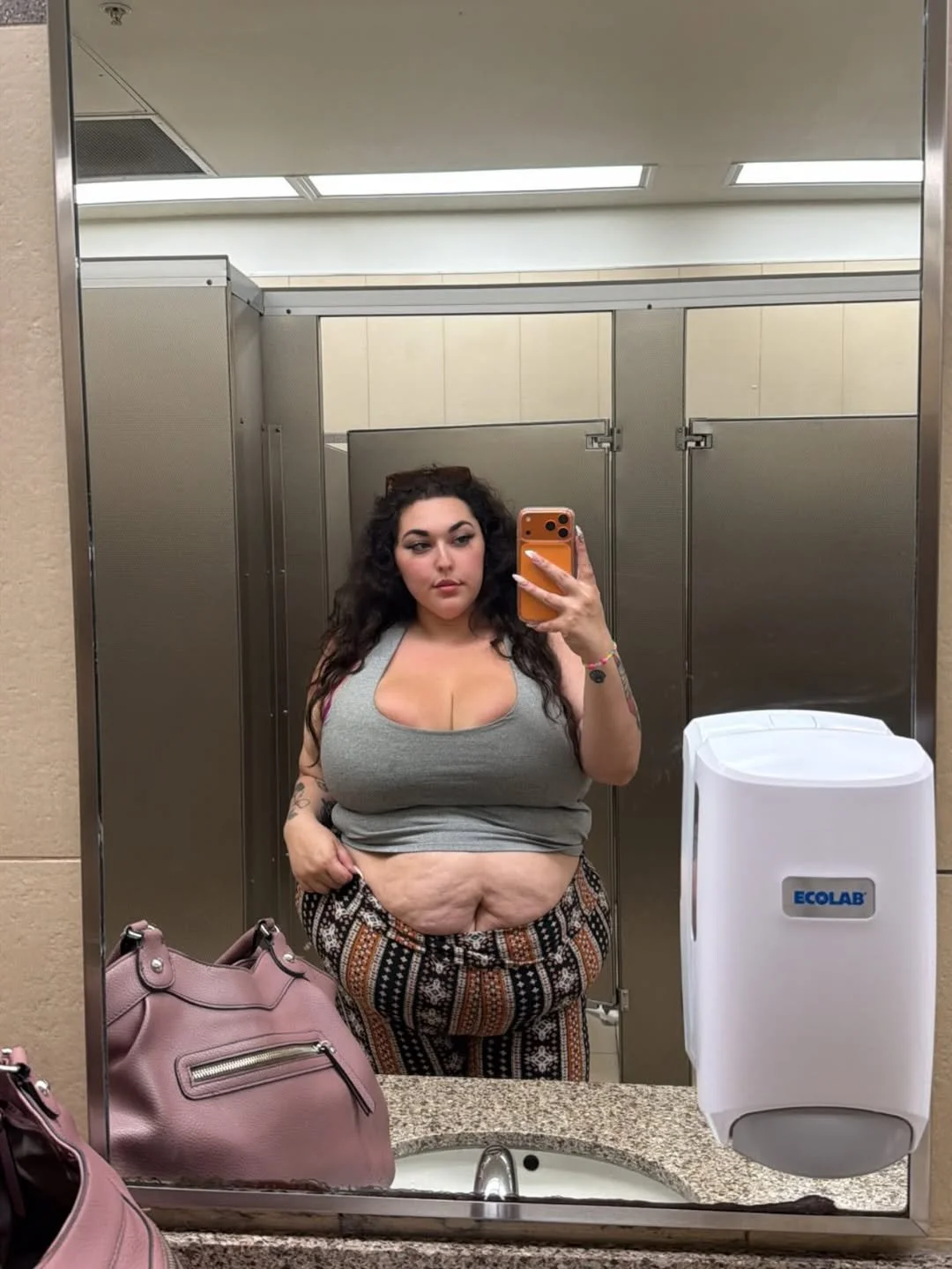 Thixxx Momma Tetona BBW image 19