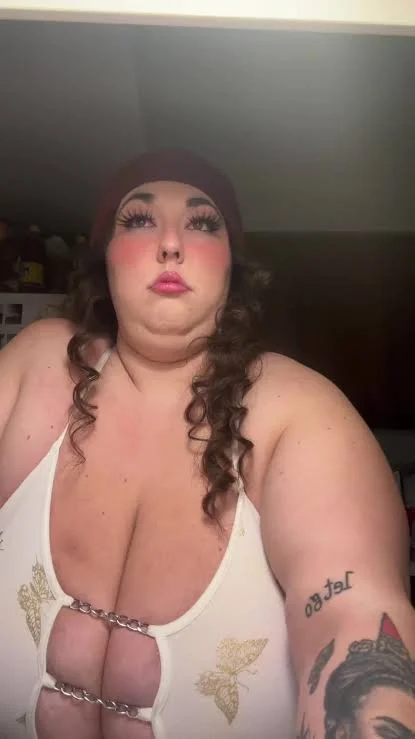 Thixxx Momma Tetona BBW image 3