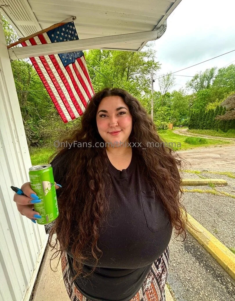 Thixxx Momma Tetona BBW image 36