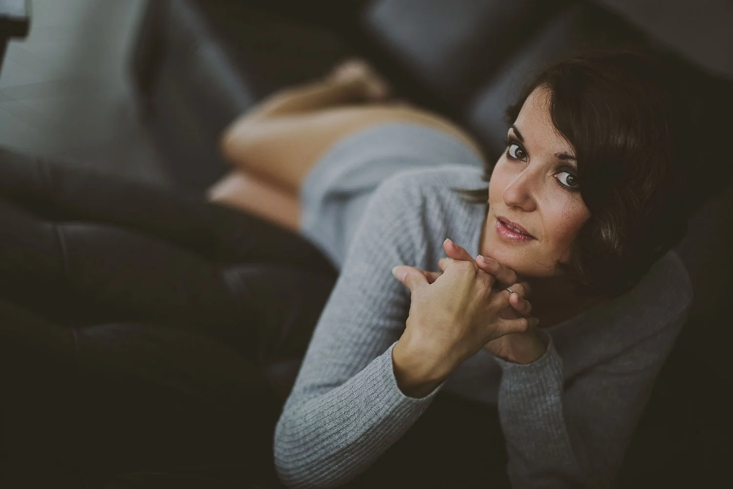 Boudoir couple image 15