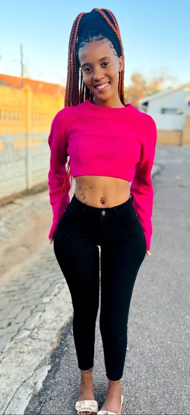🤤🤤Zanira_natasha wants you to cum to her petite ass 🤤🤤 image 13