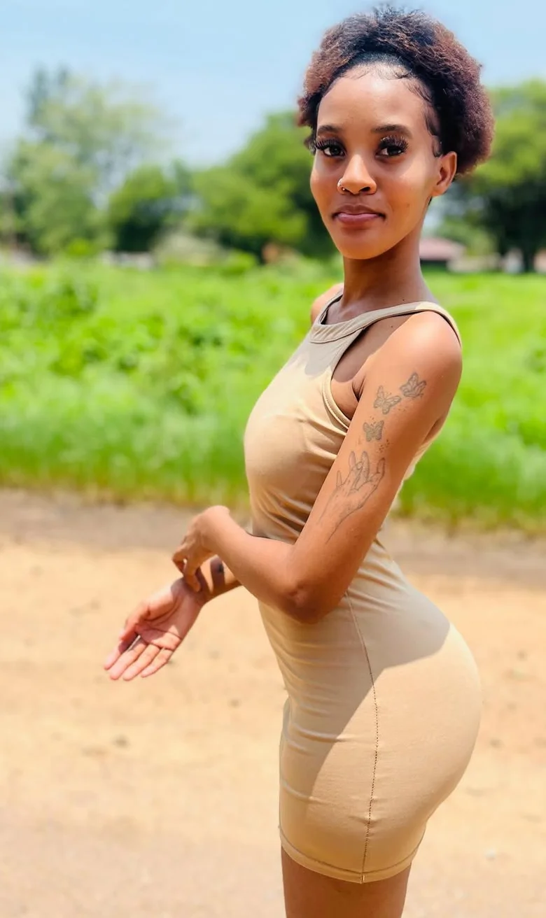 🤤🤤Zanira_natasha wants you to cum to her petite ass 🤤🤤 image 18