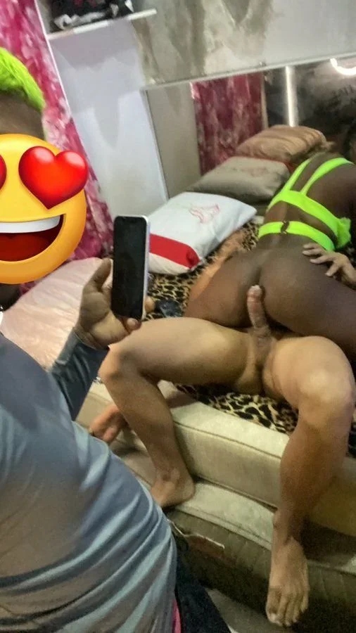 Morena Pretinha safada image 18