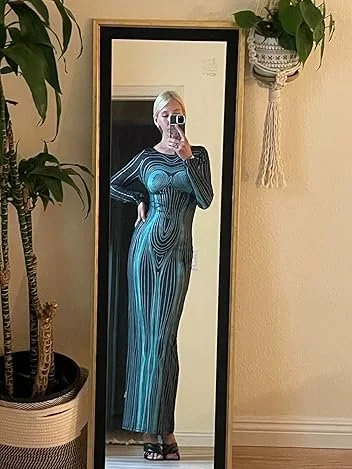Outline Dresses Teasing People In Public image 27