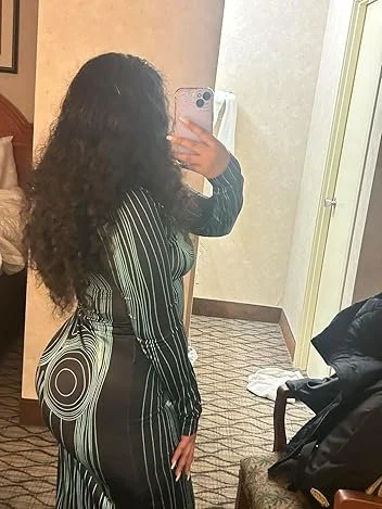 Outline Dresses Teasing People In Public image 33