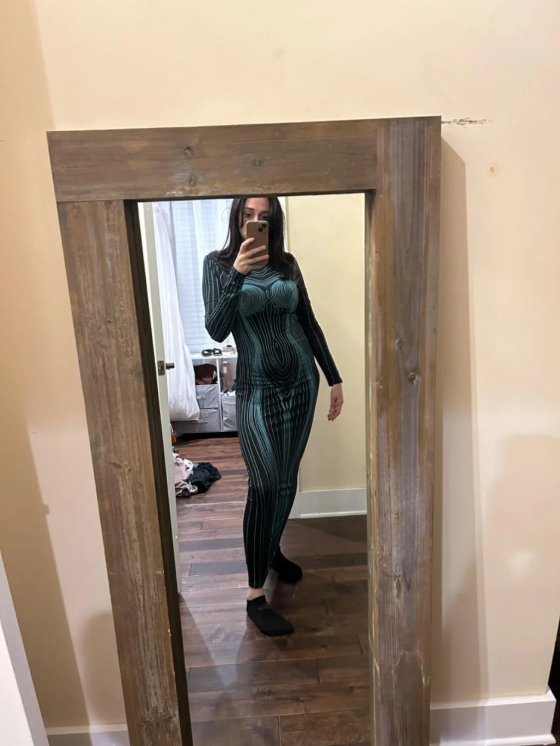 Outline Dresses Teasing People In Public image 35
