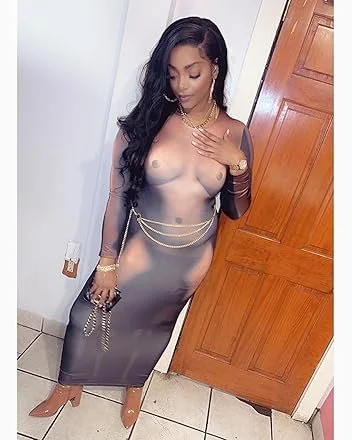 Outline Dresses Teasing People In Public image 7