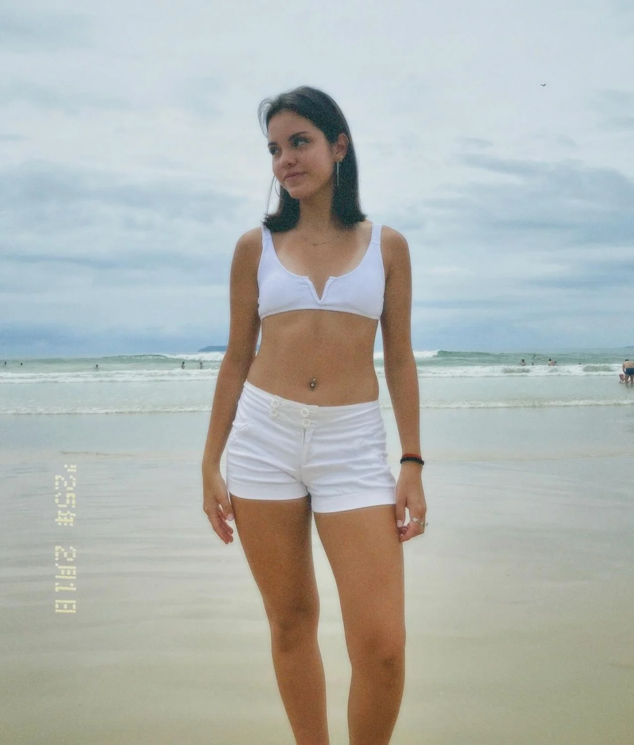 Opinião de vocês? Impressão minha más garotas meio pobres são bem gostosinhas image 2