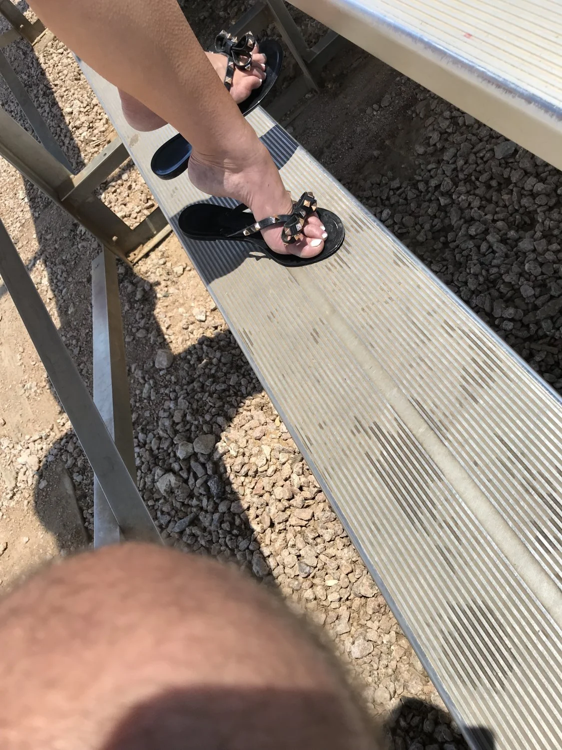 Hot MILF feet image 8