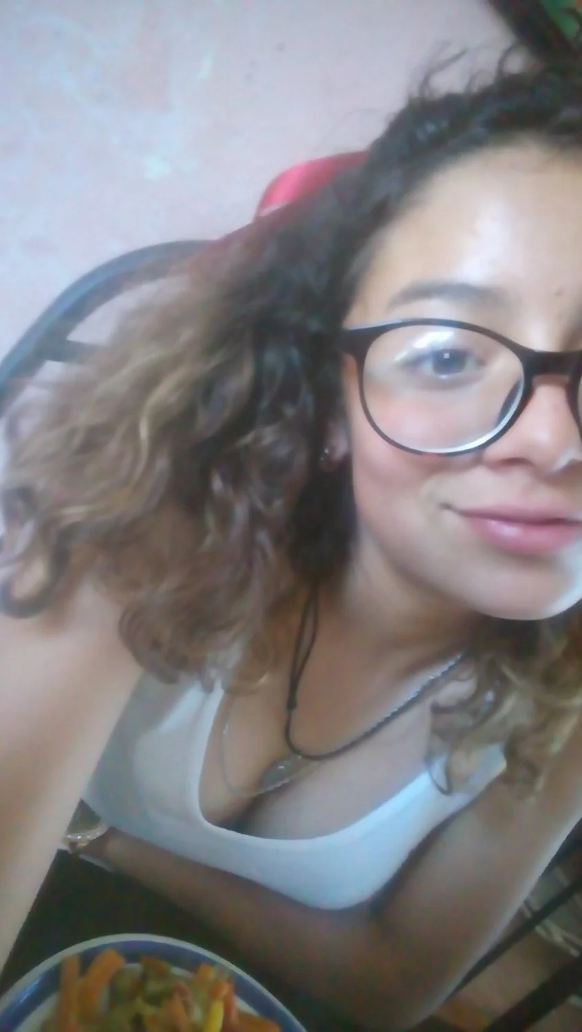 Mi prima la más putita de la familia image 4