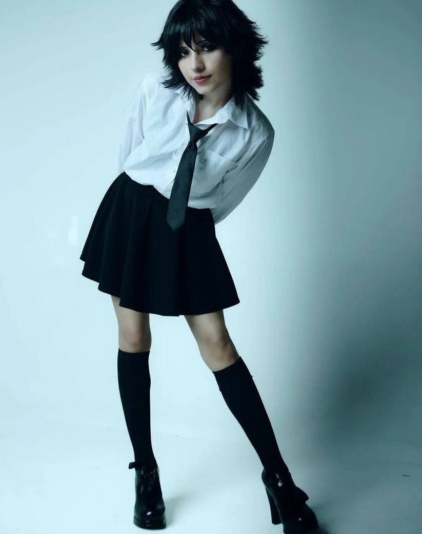 Puta deliciosa E-girl violent vira image 3