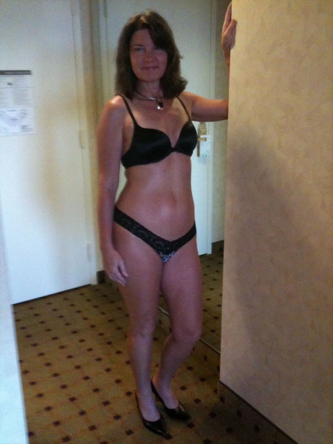 Exhibitionist kinky fit body Grandma image 9