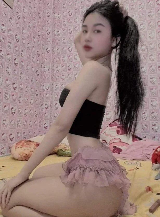 skirt image 19