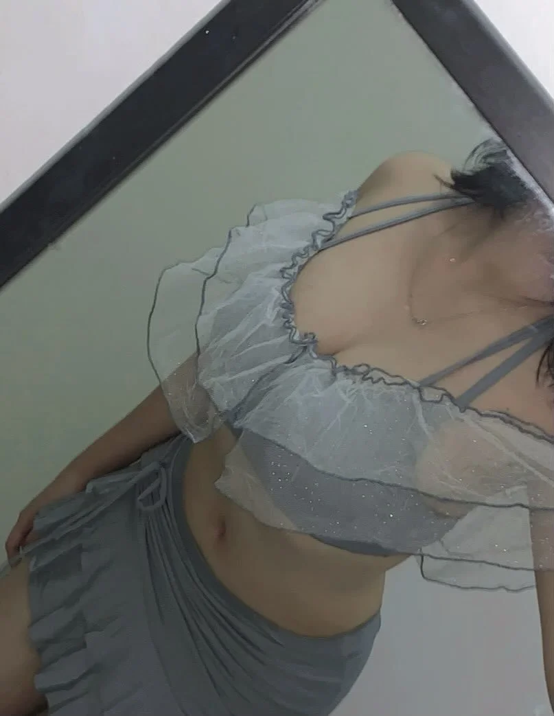 skirt image 9