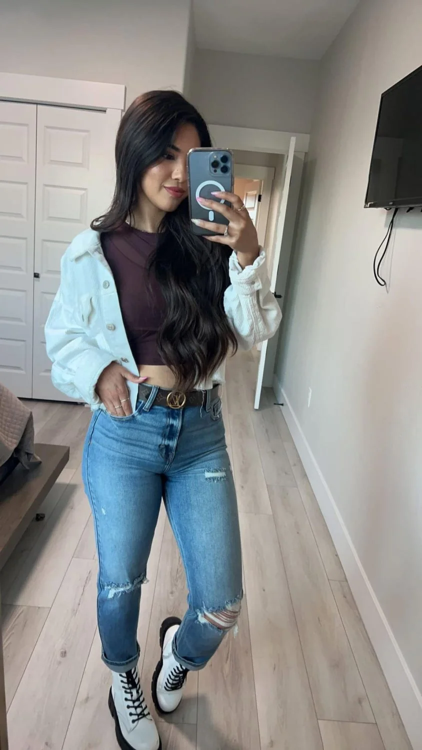Leo meets Zulma en la Michoacana in a beautiful day out, and convinces her to let me fuck her hard image 3