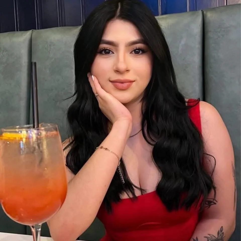Díganme que le harian a esta pendeja y les mando mas image 9