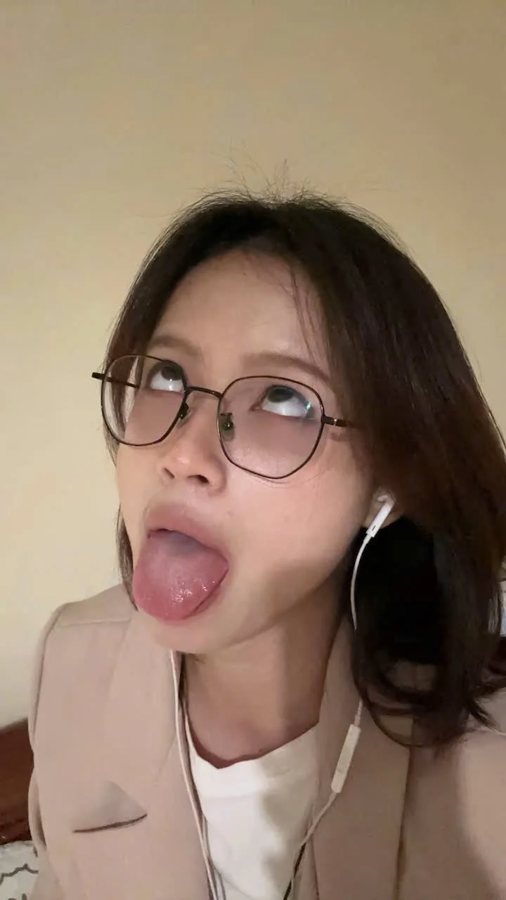 Brain Dead Asian Ahegao image 3