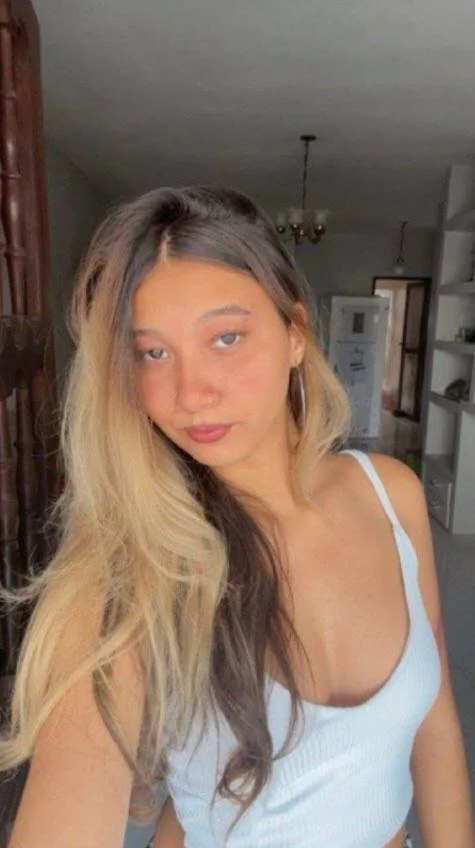 Novinha puta foi vazada pelo namorado dotado 🔥 main image