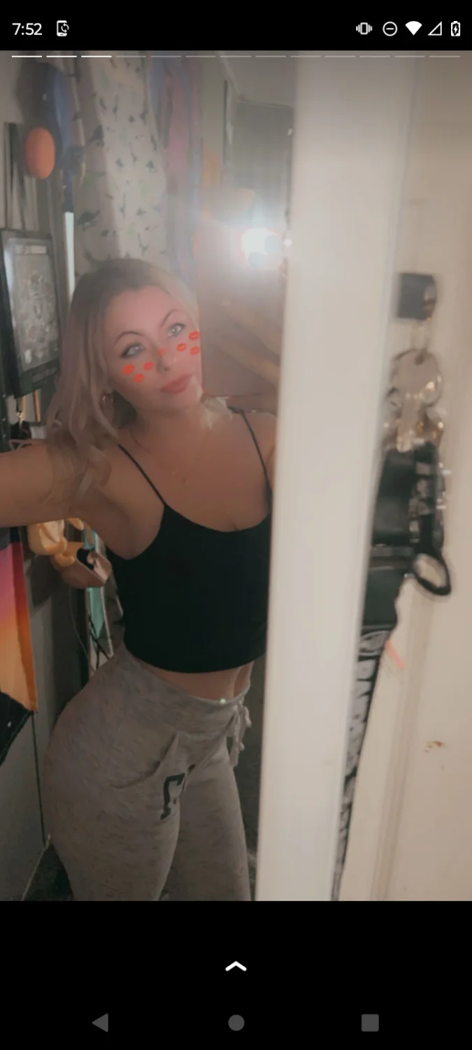 Taryn from Rochester such a beautiful slut image 4