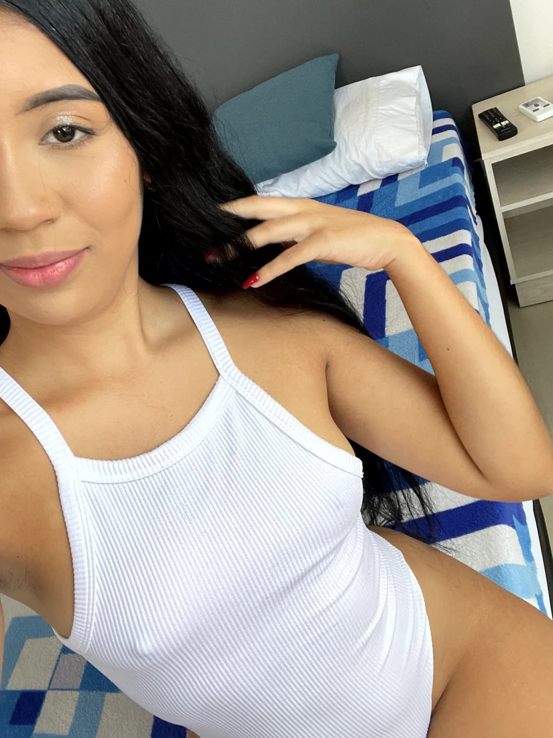 Melissa Latina image 20