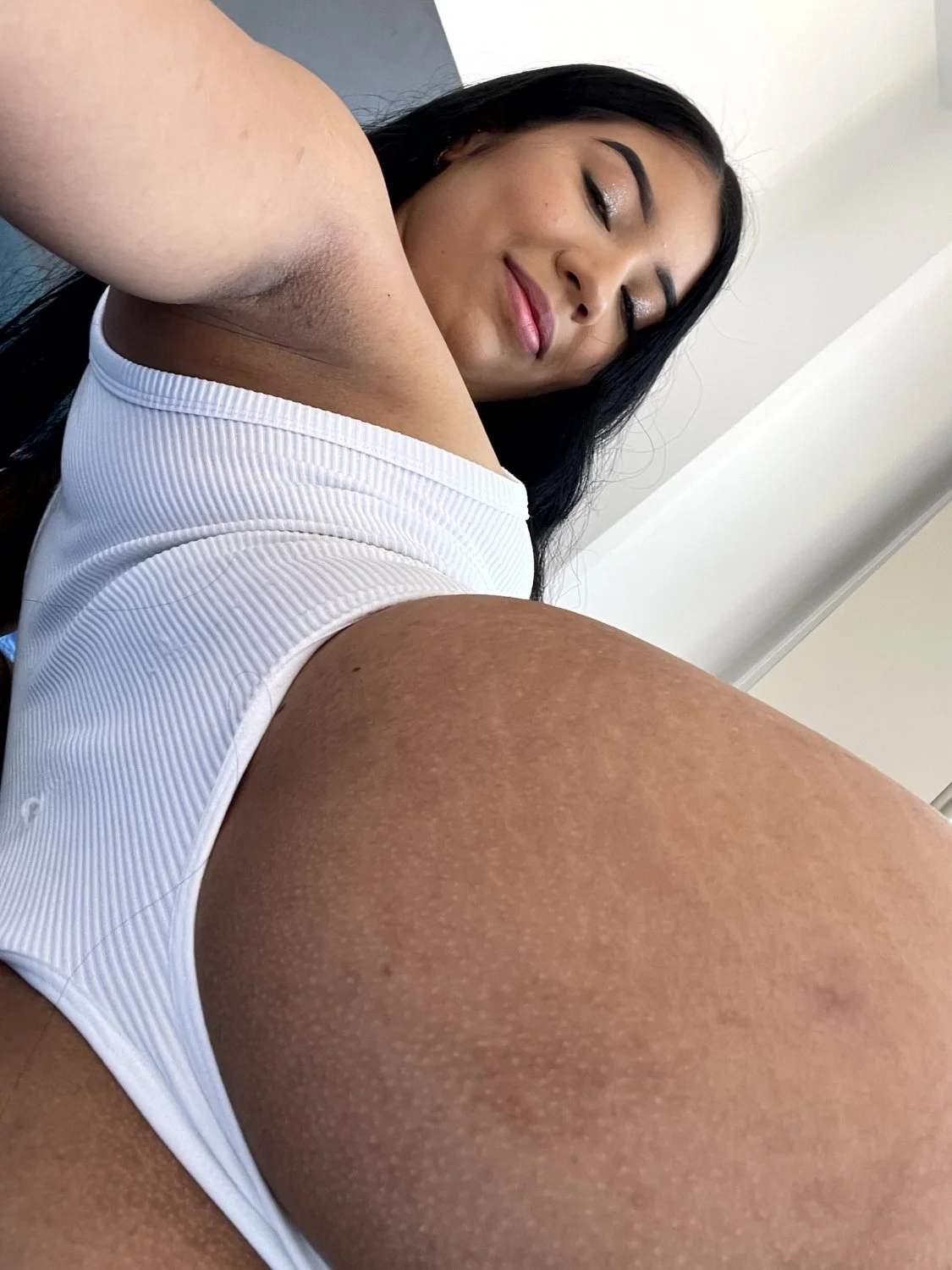 Melissa Latina image 4
