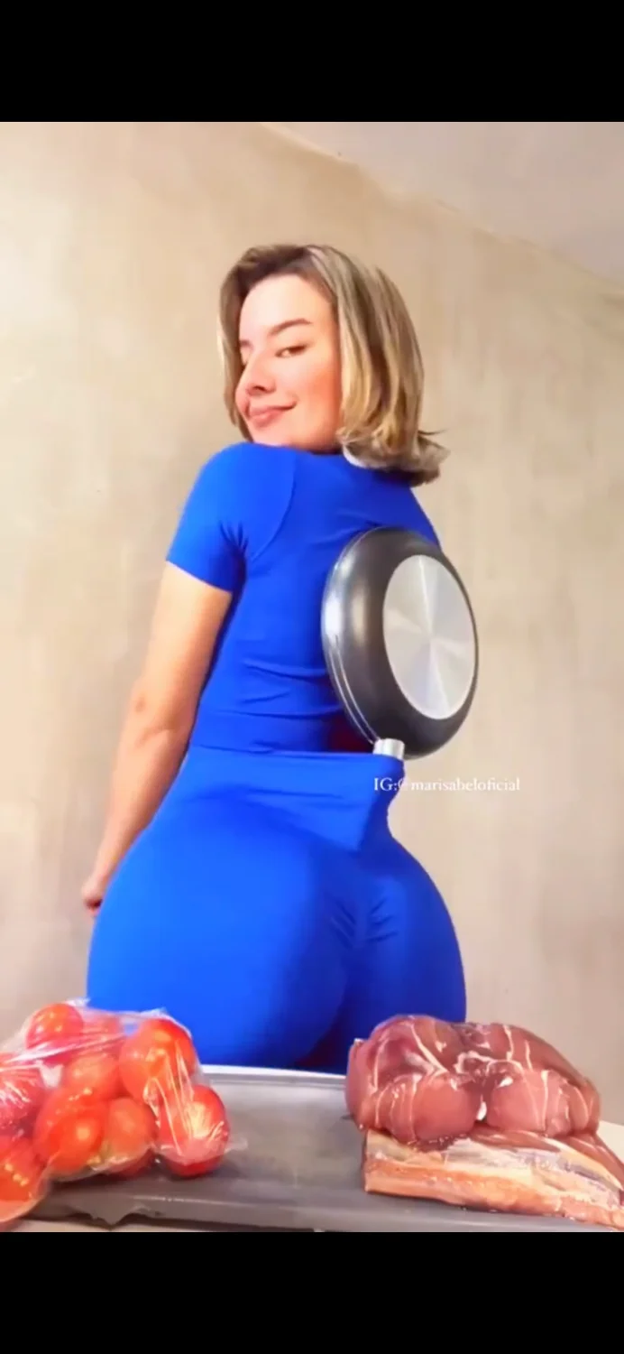 Hot Latina cook Marisa cook 👩‍🍳 image 2