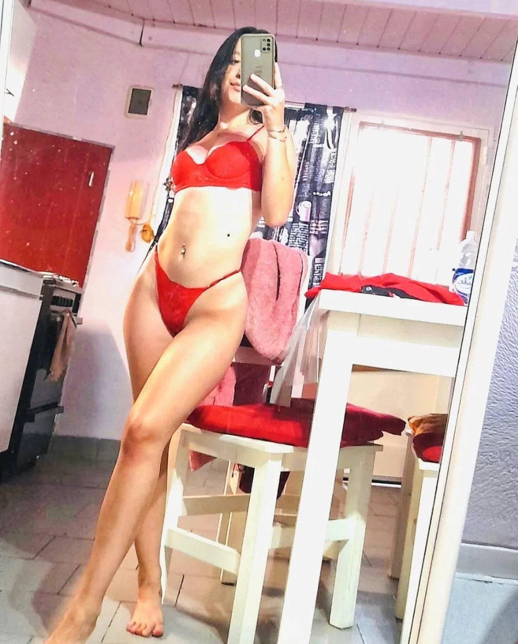 Nudes y mejores image 8