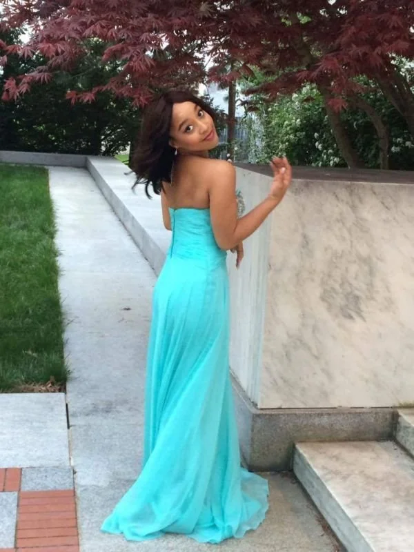 Tahjina 'Mena Carlisle' King image 4
