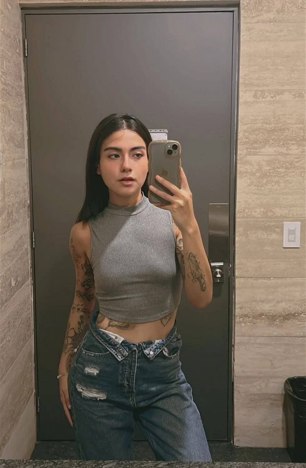 Insta - ximenarojas_p - linda mexicana tiktoker Desnuda con (IA) 😈🔥 image 2