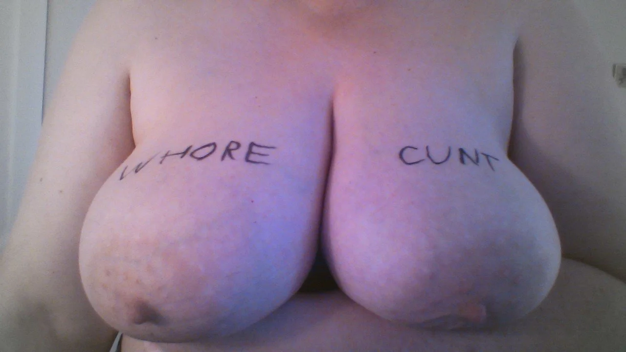 Good submissive slut main image