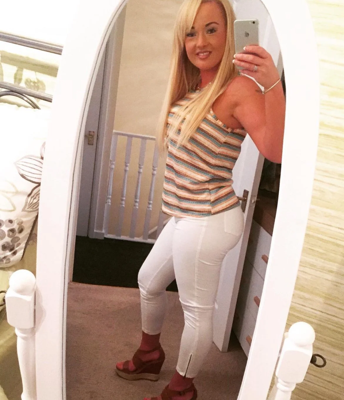 32 yo milf...what would you do? image 2