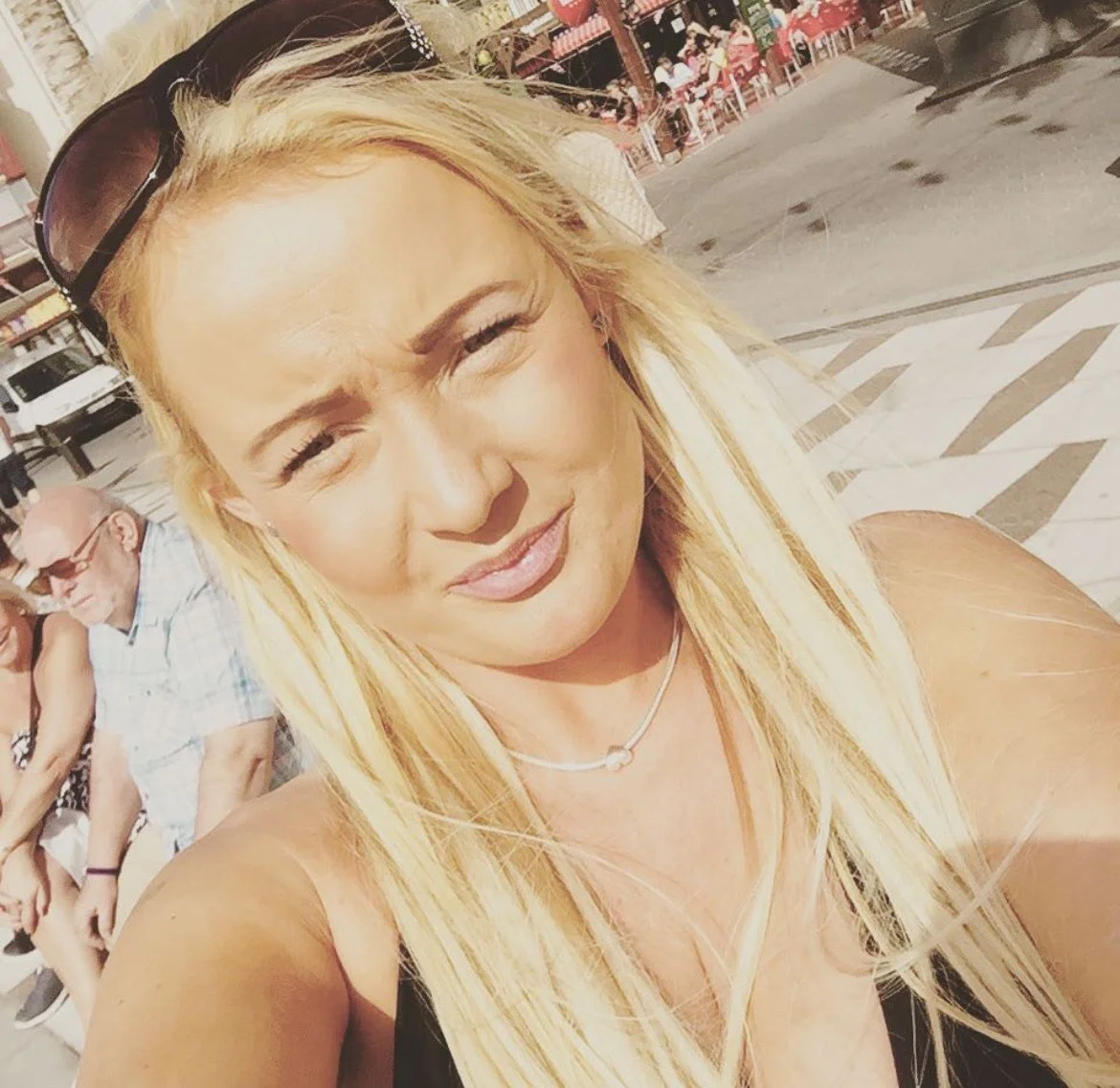 32 yo milf...what would you do? image 4