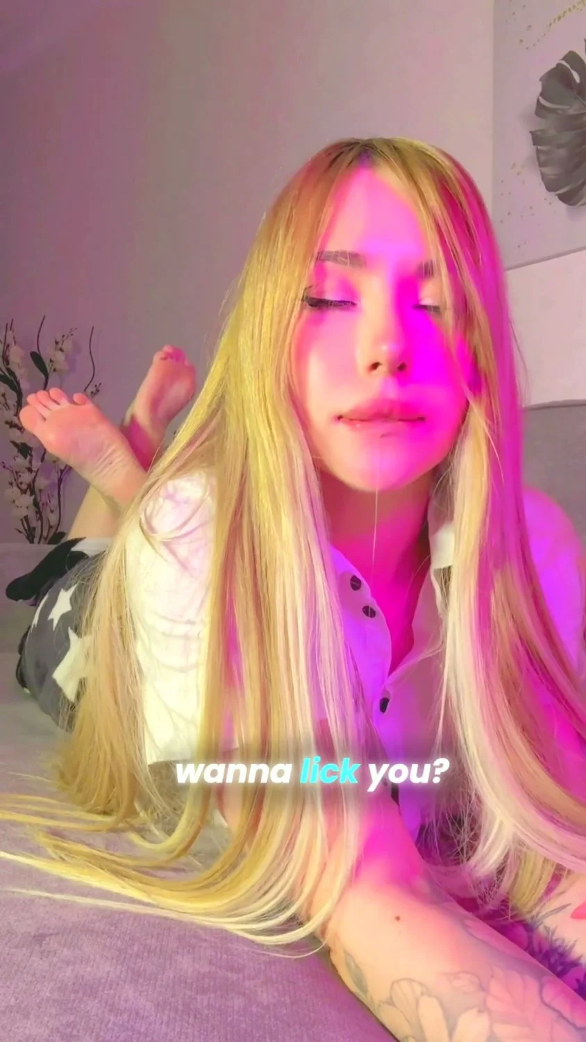 🔞 gorgeous perky tits pussy deepthroat horny nude slut 🫦💦 My OF image 3