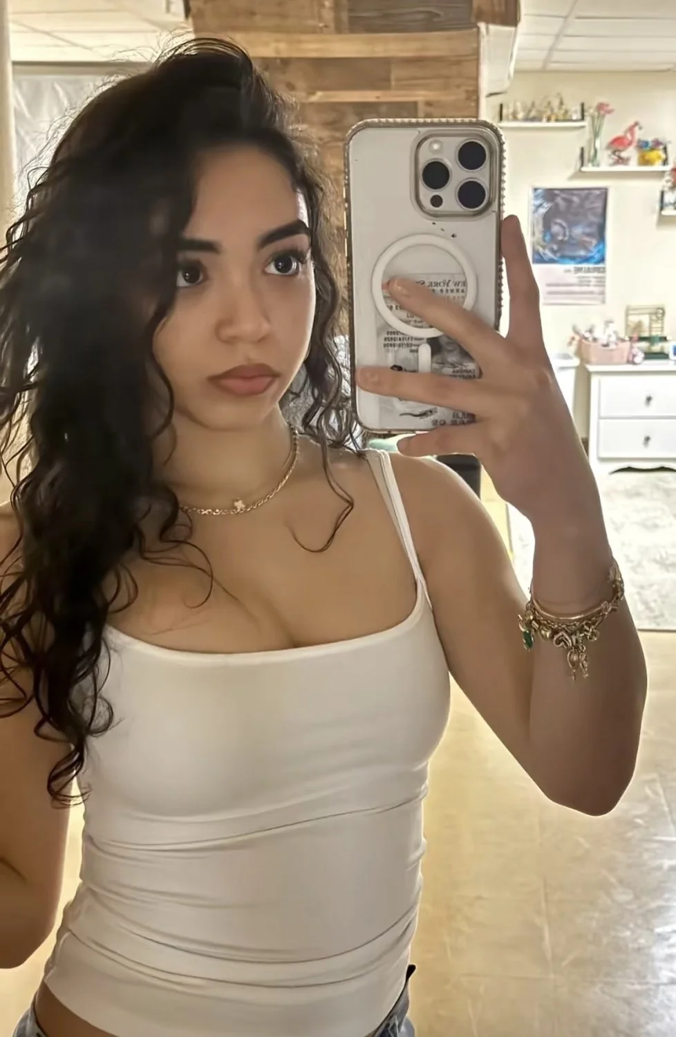 Slut Kailey Album image 5