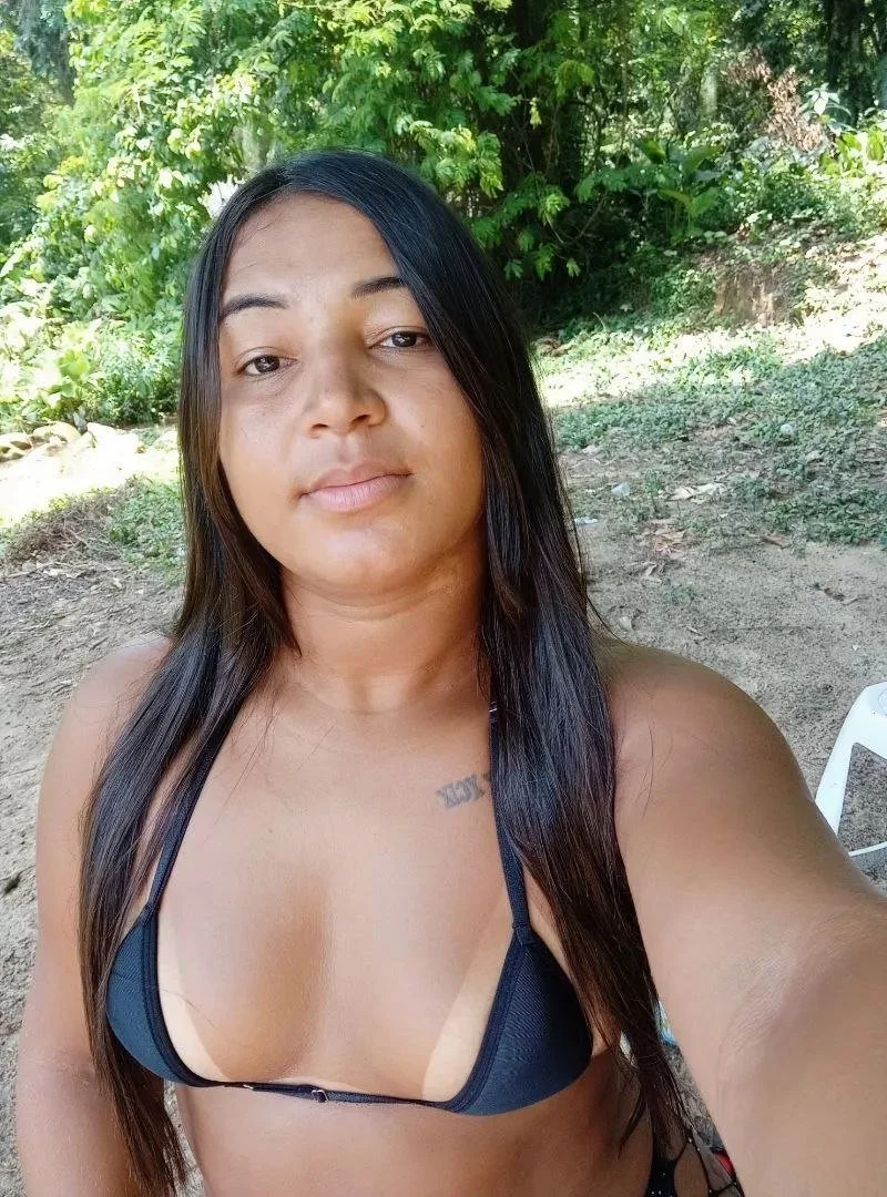 Elas exibem e nós agradecemos rss image 37